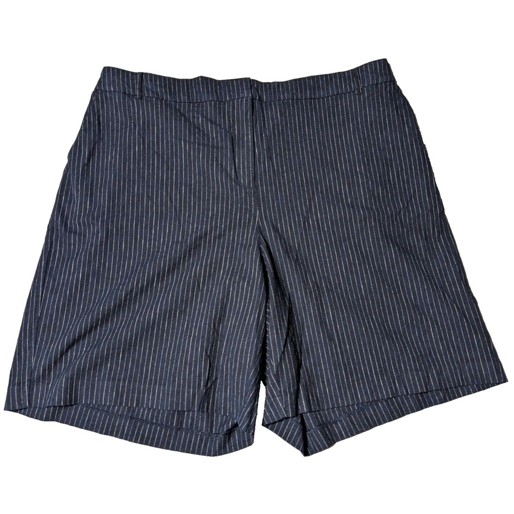 LANE BRYANT Women 24 Blue Pinstripe Soft Linen Blend 10" Bermuda Shorts NEW